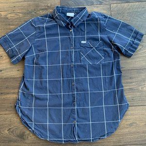 Columbia Women’s Size XL Cotton Button Down Shirt